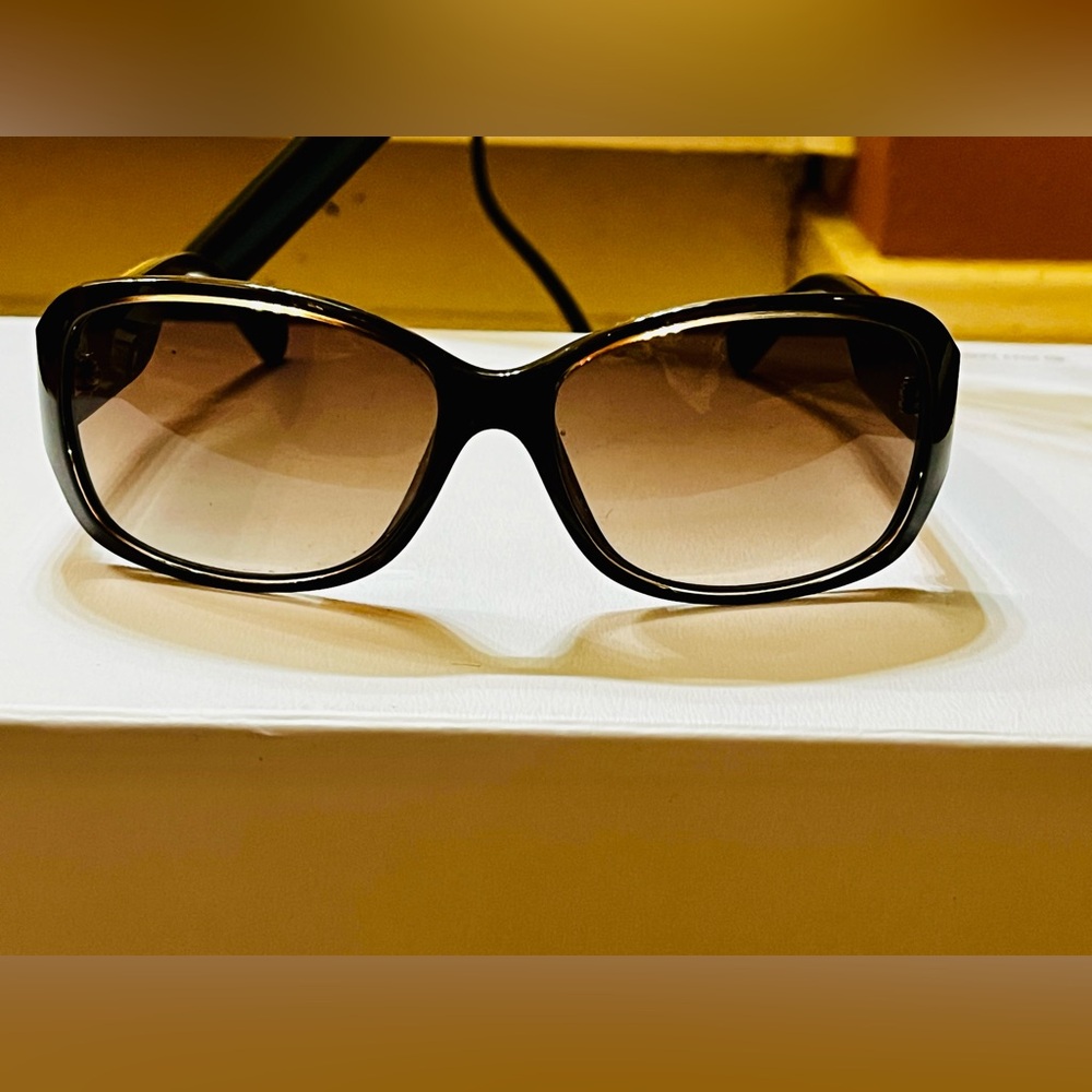 Coach Cocoa Sunglasses with Gold Detail - Picture 6 of 9